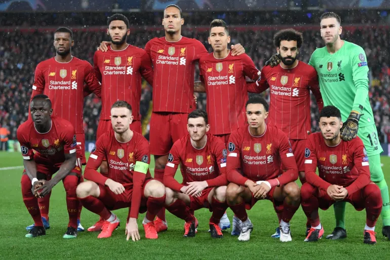 NBA勇士与篮网展开季后赛激烈对决