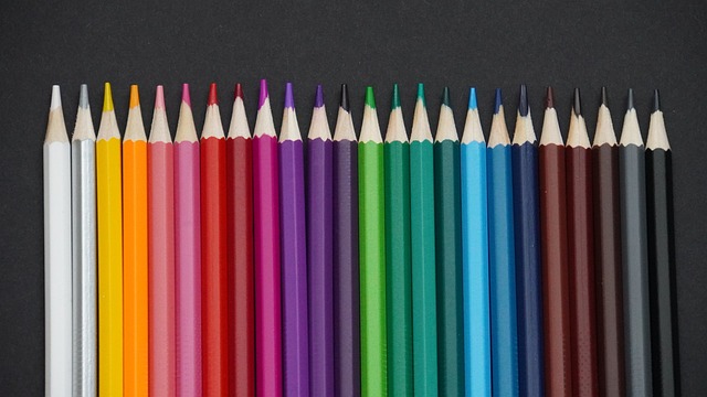 势均力敌的 势均力敌的